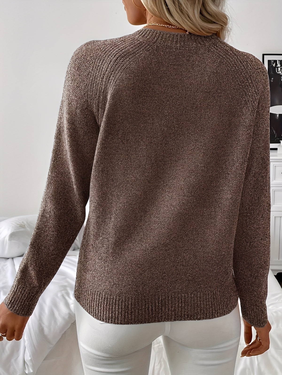 Aira Nord™ | elegant stickad tröja med pärldetaljer