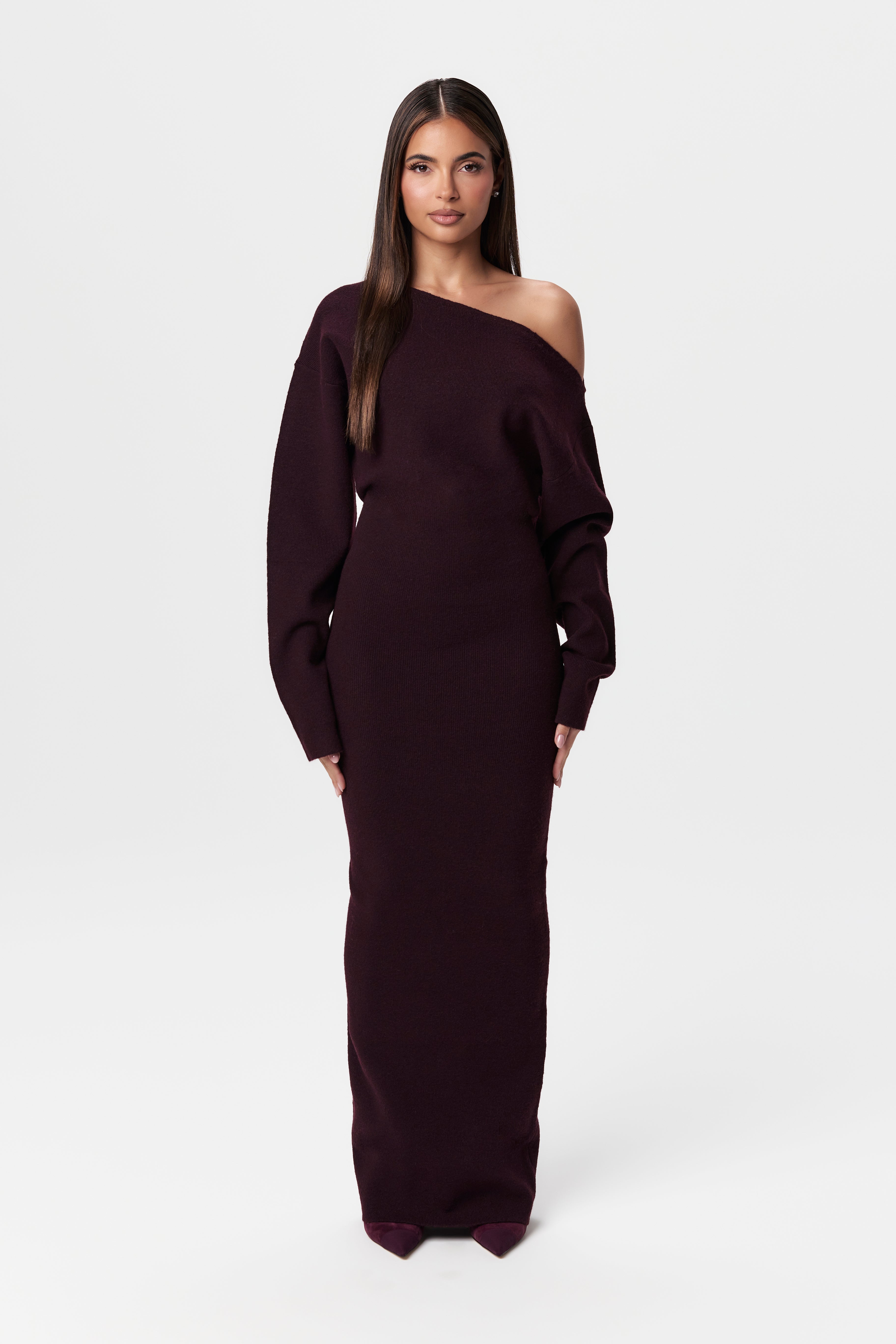 Aira Nord™ | Elegant Off-Shoulder Klänning – Stilren & Bekväm