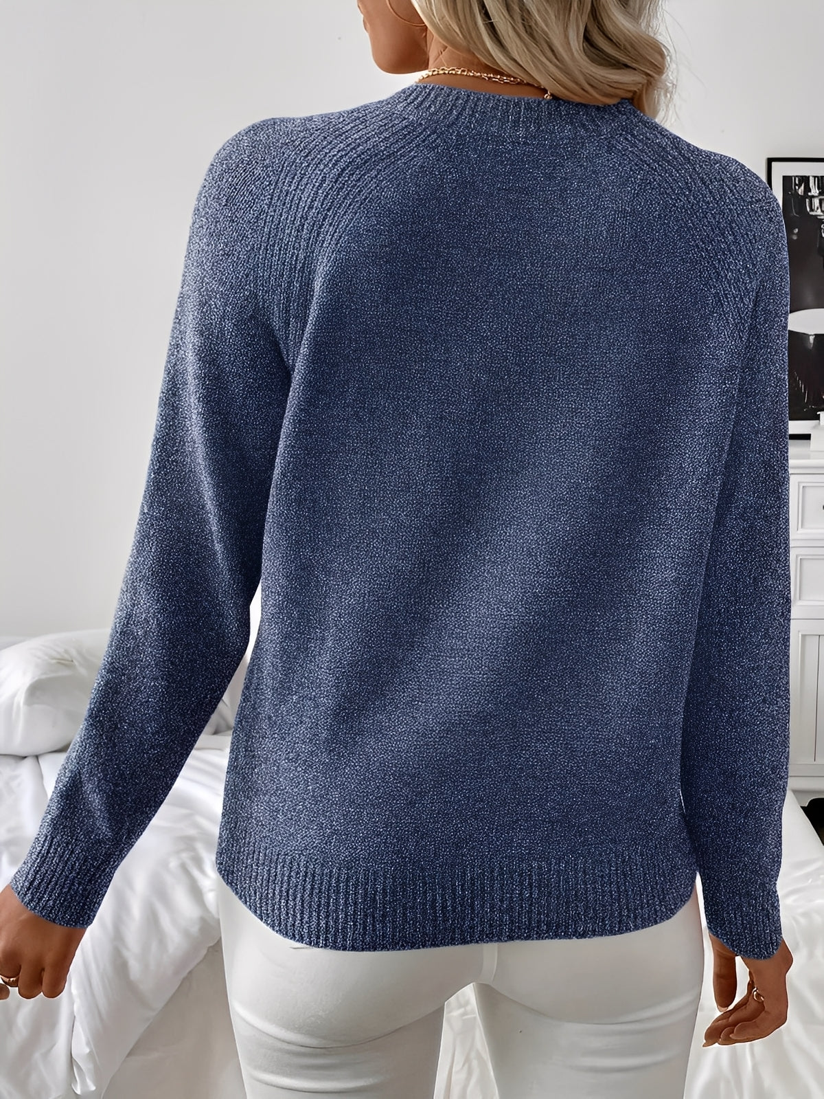 Aira Nord™ | elegant stickad tröja med pärldetaljer