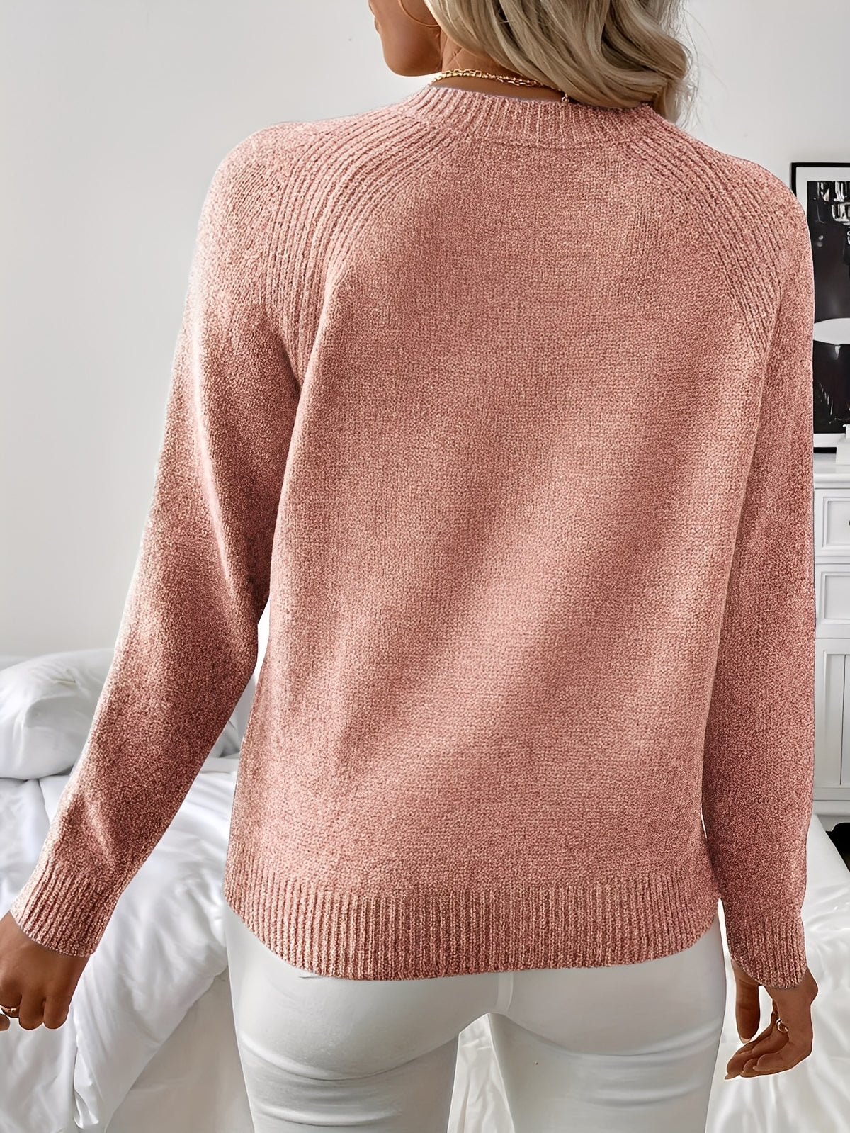 Aira Nord™ | elegant stickad tröja med pärldetaljer