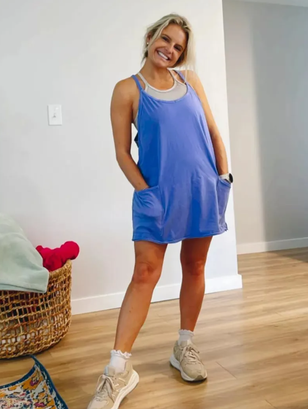 Aira Nord™ | Breeze Mini Klänning – Luftig Sommarklänning med Inbyggda Shorts